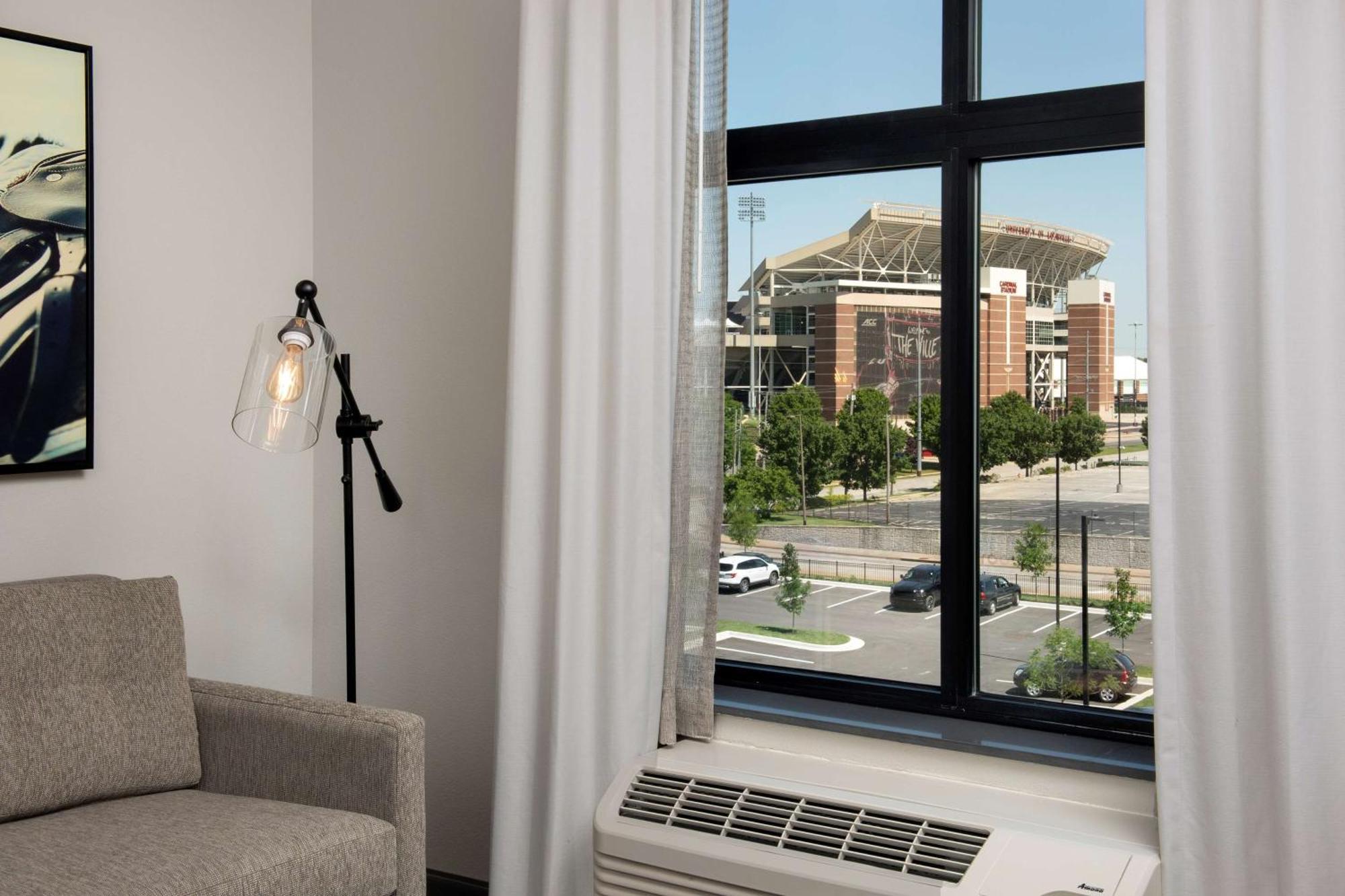 Homewood By Hilton Airport 3*